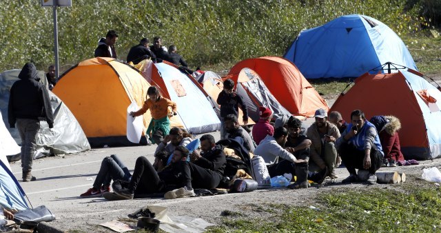 Brisel zabrinut za migrante u BiH