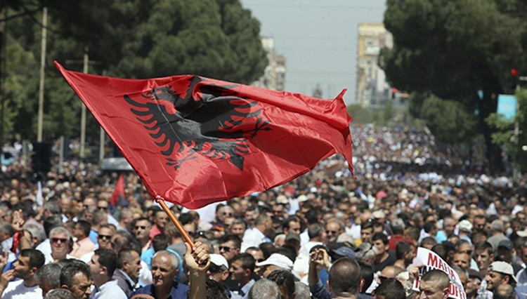 Neće biti izbora 30. juna, protesti će kulminirati