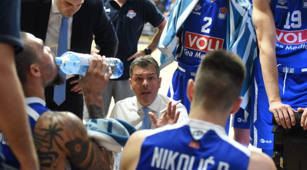 Ol stars testira Budućnost Voli
