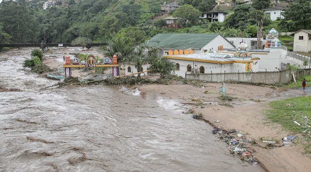 Najmanje 60 stradalih u poplavama na jugoistoku Afrike
