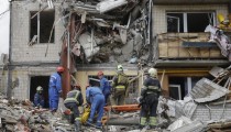 Dan žalosti u Kijevu; Tramp oštro odgovorio Medvedevu
