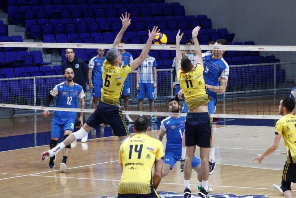 Budva večeras igra za titulu, Budućnost za majstoricu (19h TVCG2)