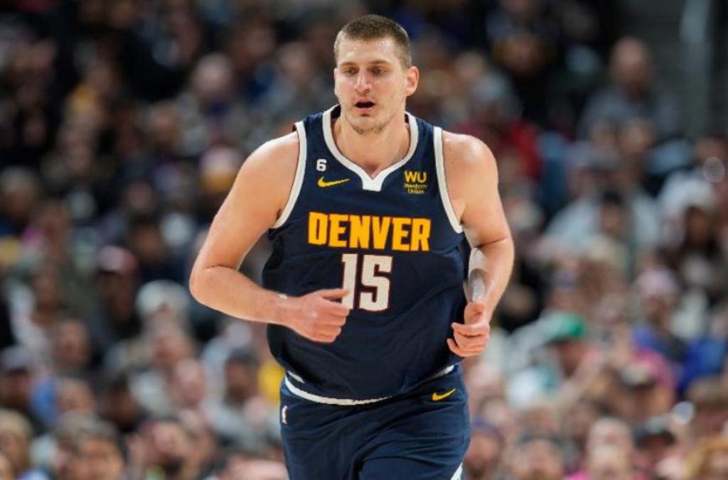 (foto: Guliver AP Photo/David Zalubowski) Poraz Denvera, Jokić bio na granici tripl-dabla