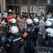 Novi Sad: Situacija ispred Filozofskog fakulteta mirna nakon što je izbio sukob demonstranata i policije